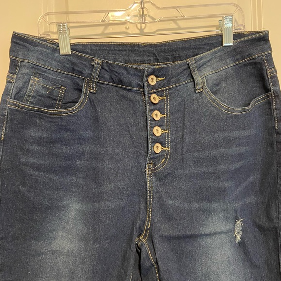 Ripped crop jeans - Picture 6 of 6